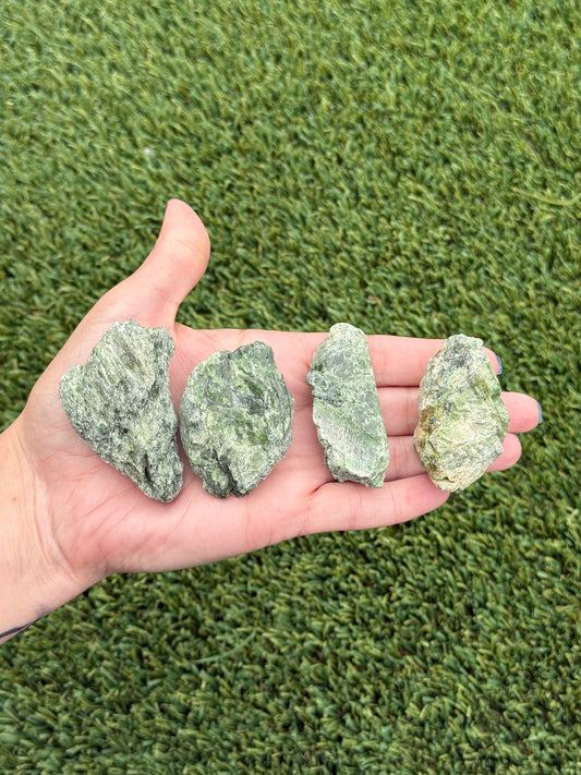 Raw Diopside