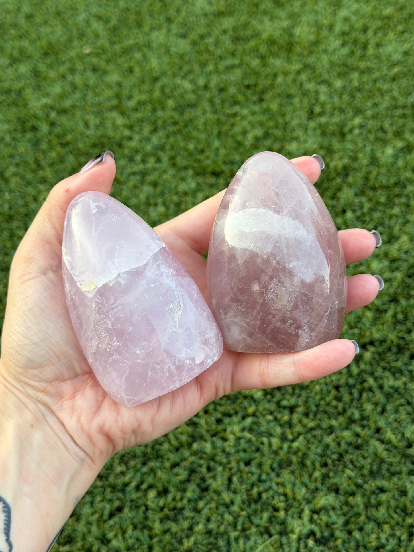 Rose quartz free forms