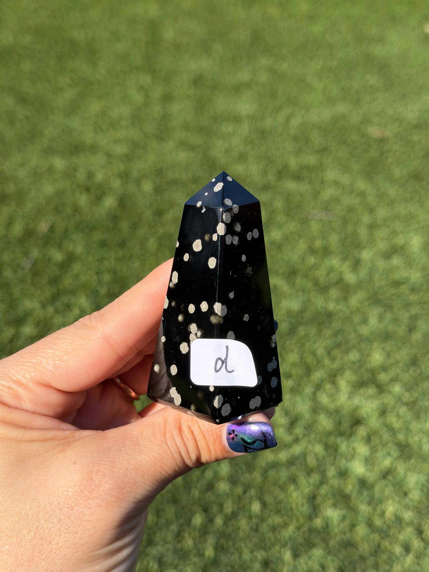 Stardust Obsidian Small Obelisks