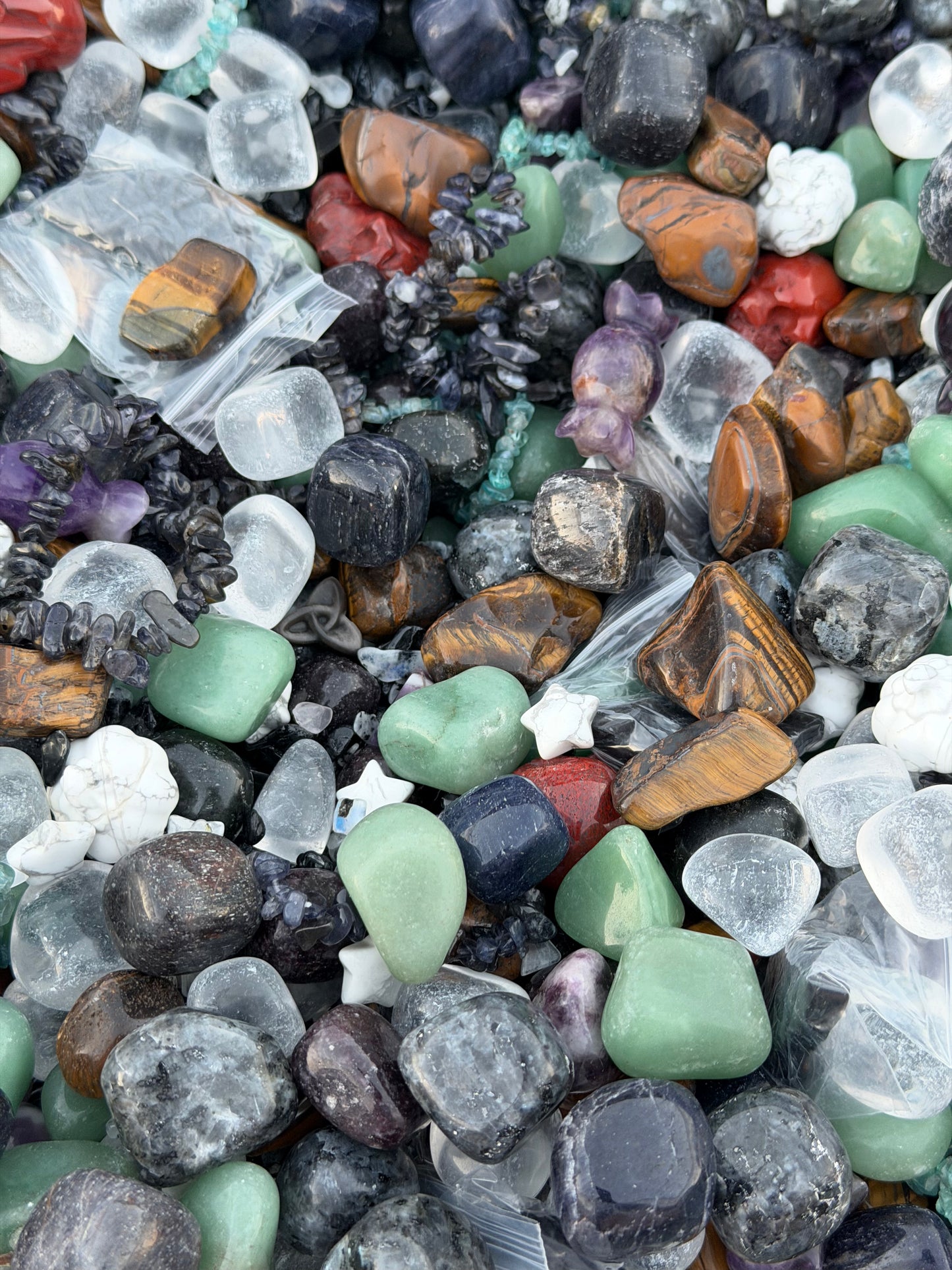 Halloween Crystal Confetti