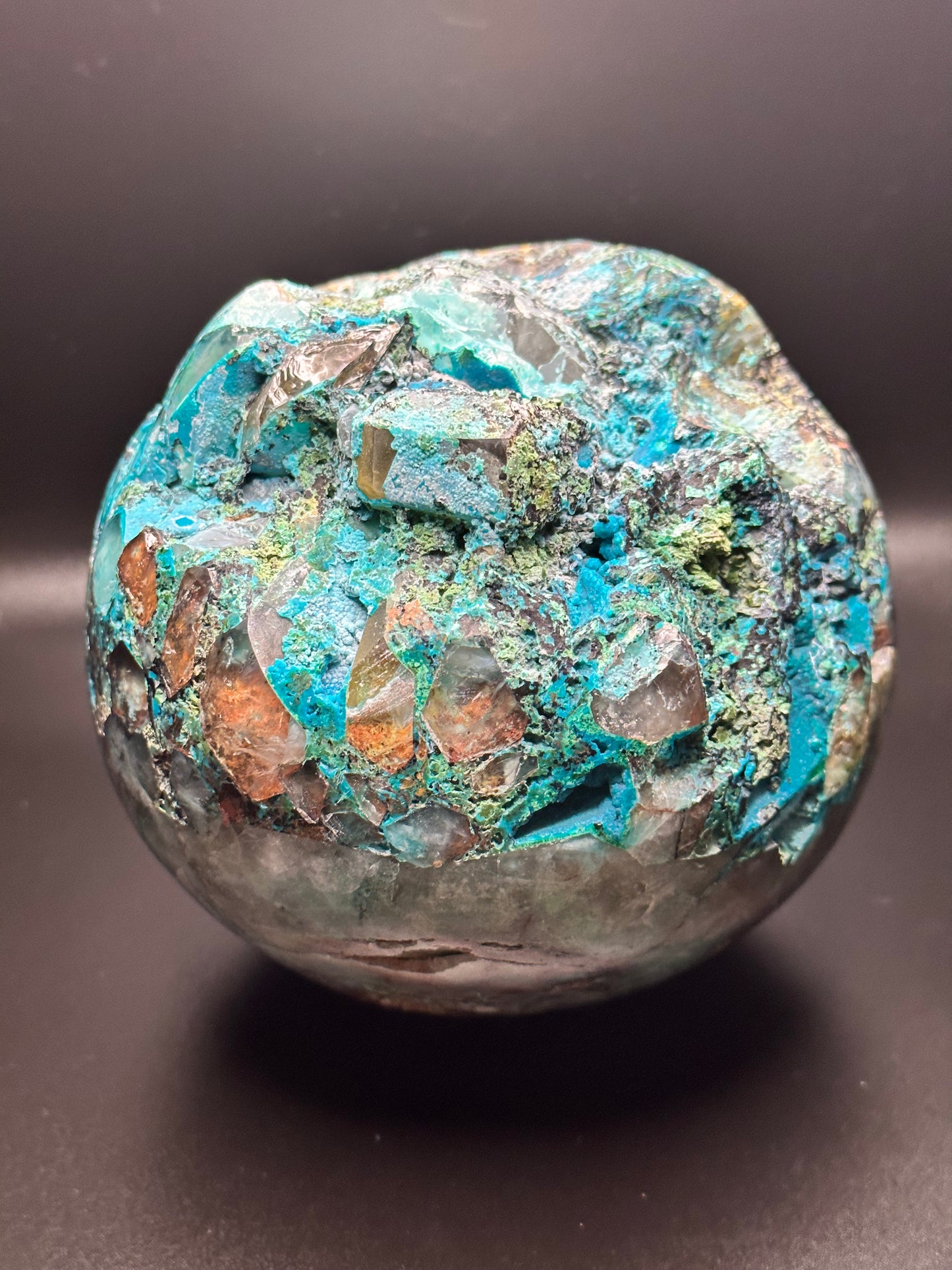 Chrysocolla in Quartz